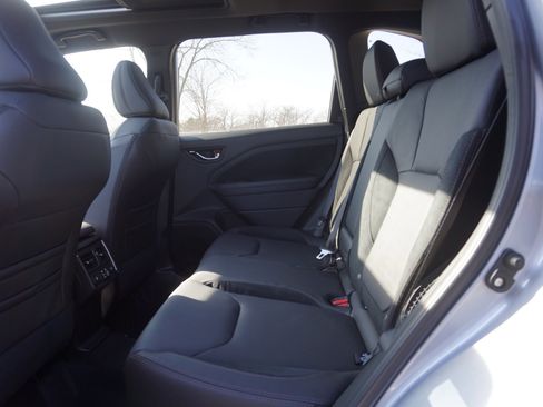 New 2025 Subaru Forester Touring image 10