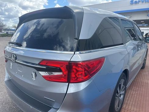 Used 2023 Honda Odyssey Touring image 18