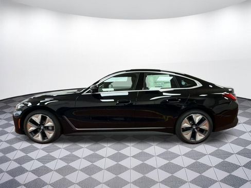 Used 2026 BMW i4 xDrive40i w/ Premium Package AWD/4WD image 2