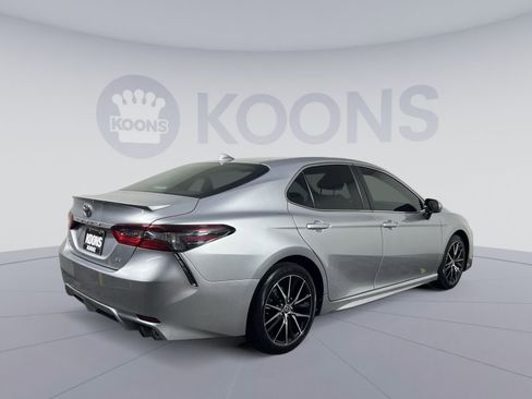 Used 2023 Toyota Camry SE image 7