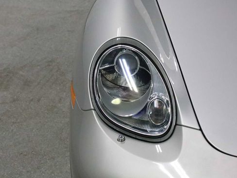 Used 2008 Porsche Cayman RWD image 15
