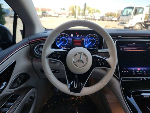 Used 2023 Mercedes-Benz EQS 450+ 4MATIC Sedan image 13