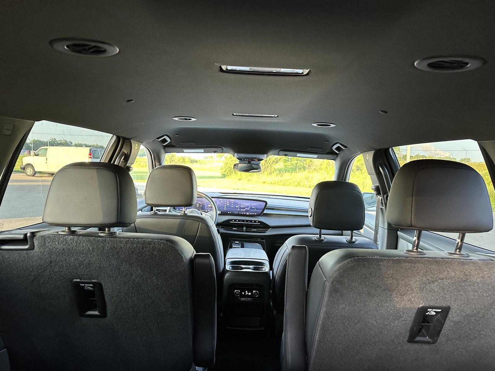 Used 2026 Buick Enclave Sport Touring AWD/4WD image 10