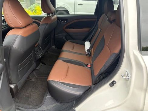 Used 2025 Subaru Forester Touring w/ Touring Package AWD/4WD image 3