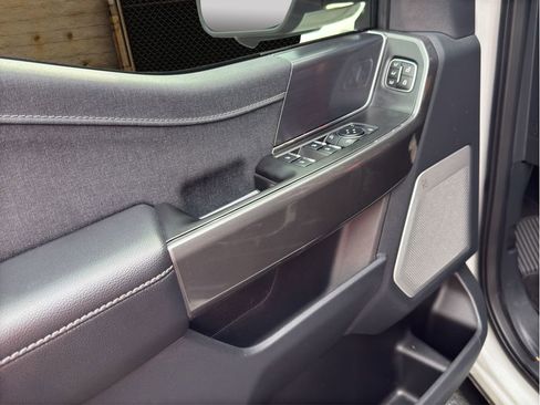 Used 2023 Ford F150 Lariat w/ Equipment Group 502A High image 17