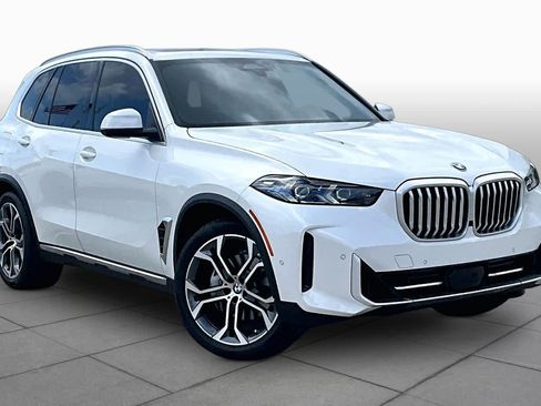 Used 2026 BMW X5 xDrive40i w/ Climate Comfort Package AWD/4WD image 2