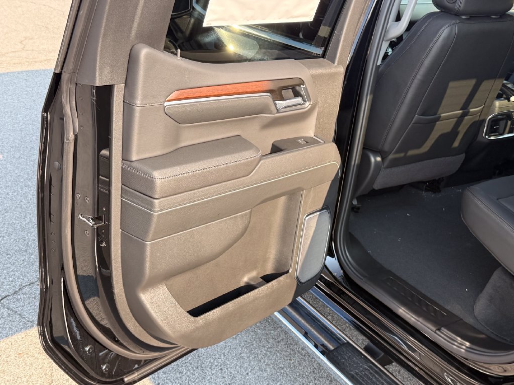 New 2026 GMC Sierra 1500 Denali w/ Technology Package AWD/4WD image 29