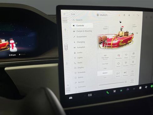 Used 2022 Tesla Model S image 21