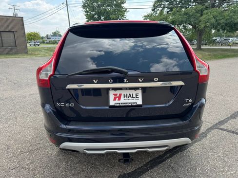 Used 2017 Volvo XC60 T6 Dynamic w/ Preferred Option Package AWD/4WD image 8