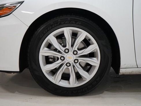 Used 2024 Chevrolet Malibu LT image 11