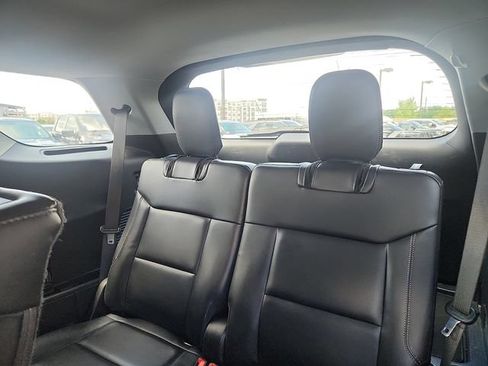 Certified 2022 Ford Explorer XLT w/ Equipment Group 202A AWD/4WD image 28