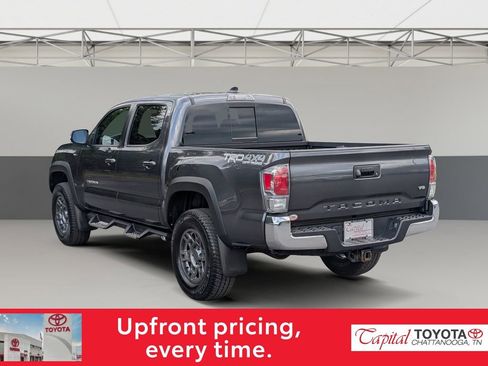 Used 2023 Toyota Tacoma TRD Off-Road AWD/4WD image 5