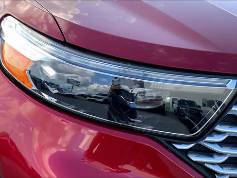 Used 2022 Ford Explorer Platinum w/ Technology Package image 27