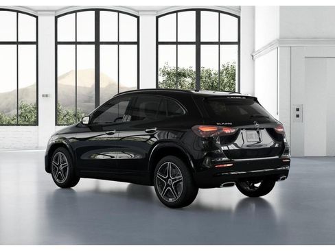 New 2026 Mercedes-Benz GLA 250 4MATIC image 29