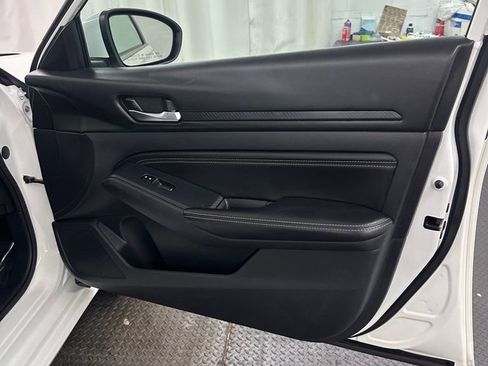 Used 2019 Nissan Altima 2.5 S AWD/4WD image 29