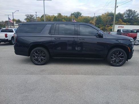 New 2026 Chevrolet Suburban RST w/ Advanced Technology Package AWD/4WD image 6