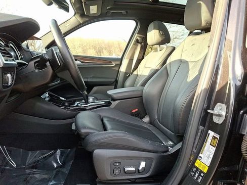 Used 2019 BMW X3 xDrive30i w/ Premium Package image 14