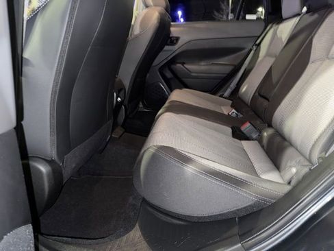 Used 2024 Subaru Crosstrek 2.0i Premium image 17