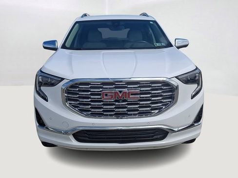 Used 2020 GMC Terrain Denali w/ Denali Premium Package AWD/4WD image 2