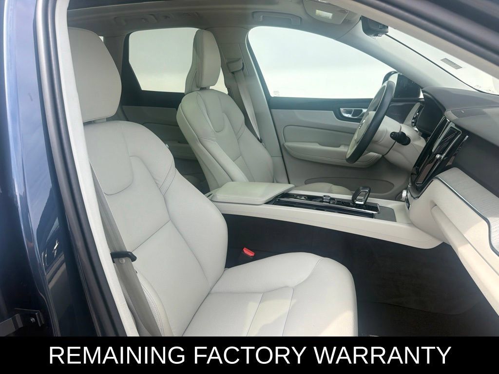 Used 2024 Volvo XC60 T8 Plus w/ Protection Package Premier AWD/4WD image 17