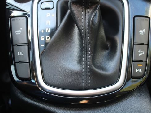 Certified 2026 Kia Seltos EX FWD image 35