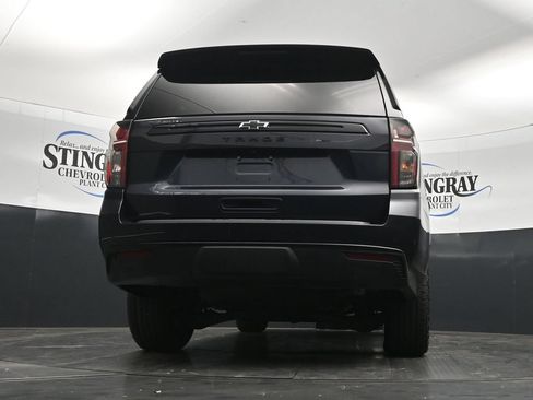 Certified 2023 Chevrolet Tahoe Z71 w/ Luxury Package AWD/4WD image 31