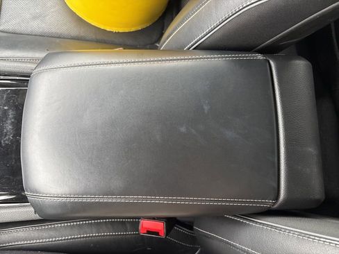 Used 2023 Jeep Grand Cherokee Overland image 42