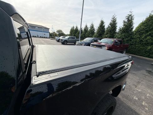 Used 2019 Chevrolet Silverado 1500 LT w/ All-Star Edition AWD/4WD image 25