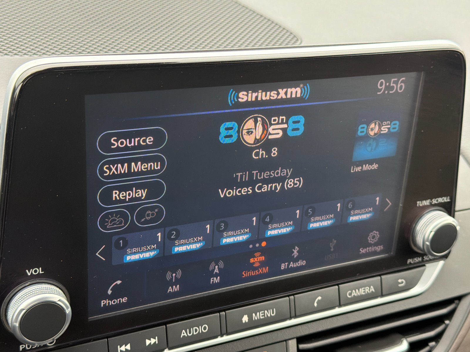 Used 2024 Nissan Altima 2.5 SV FWD image 19