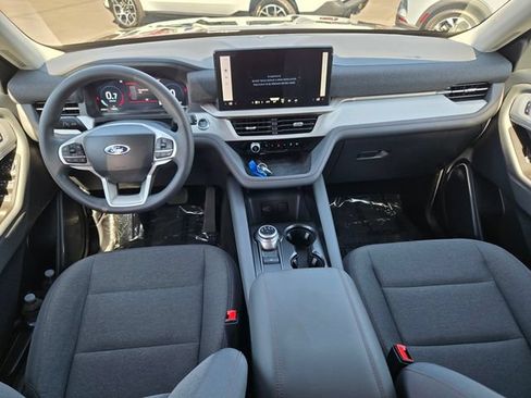 Used 2026 Ford Explorer Active RWD image 13