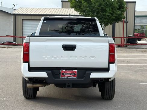 Certified 2025 Toyota Tacoma SR5 image 7