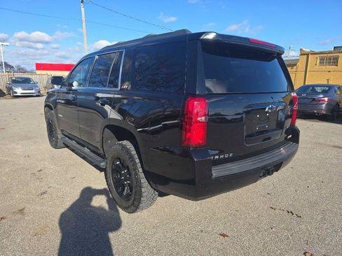 Used 2017 Chevrolet Tahoe LT w/ Z71 Midnight Edition AWD/4WD image 7