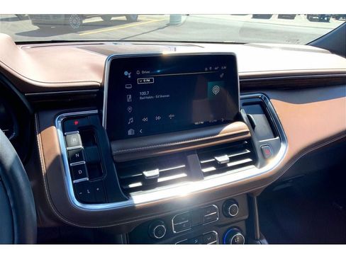 Used 2024 Chevrolet Tahoe High Country w/ Advanced Technology Package AWD/4WD image 7