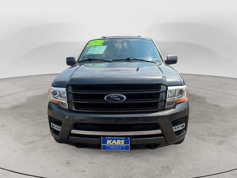 Used 2017 Ford Expedition EL Limited w/ Equipment Group 301A AWD/4WD image 2