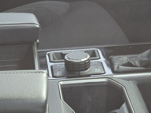 Used 2022 Toyota Tundra SR5 image 17