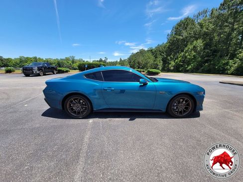 Used 2026 Ford Mustang GT RWD image 7