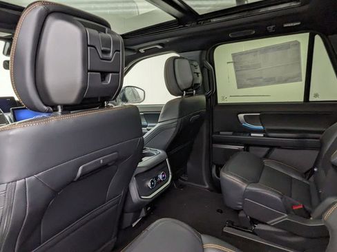 New 2026 Ford Expedition Tremor image 34