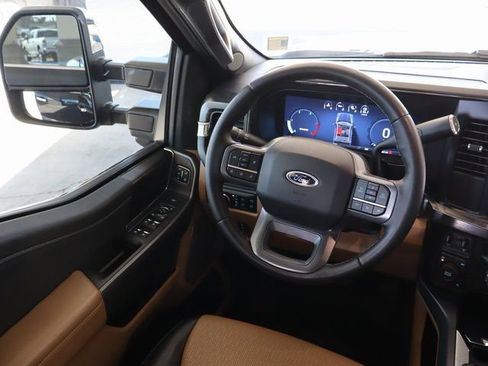Used 2025 Ford F450 Lariat w/ Chrome Package image 23