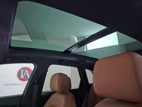 Used 2023 Audi Q5 2.0T Premium w/ Convenience Package image 19