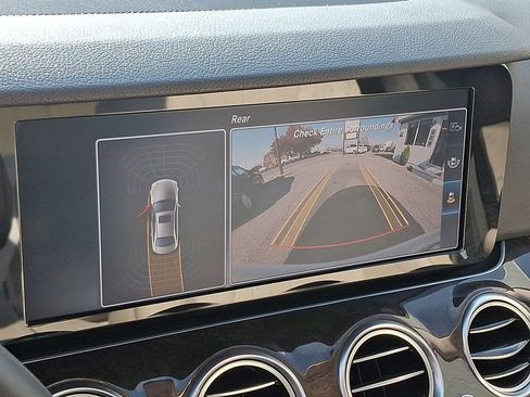 Used 2017 Mercedes-Benz E 300 E 300 Sport RWD Sedan image 19