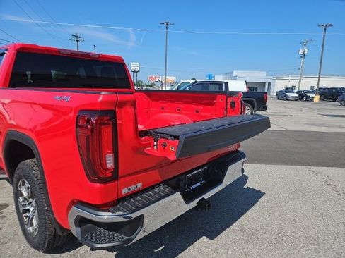 Used 2020 GMC Sierra 1500 SLT image 11