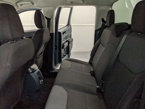 Certified 2022 Ford Maverick XL image 19