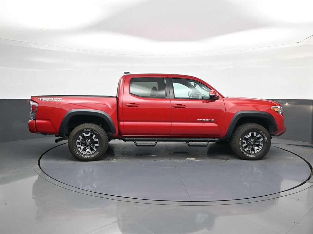 Used 2022 Toyota Tacoma TRD Off-Road w/ Technology Package RWD image 11