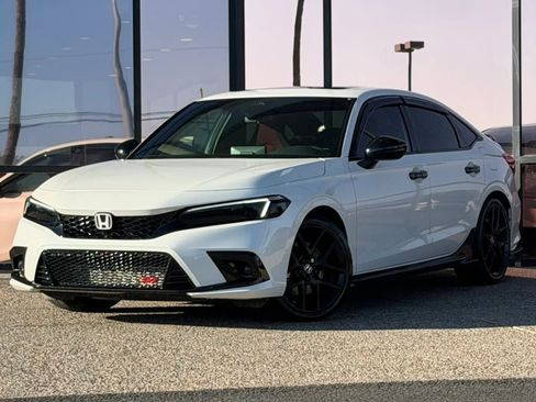 Used 2024 Honda Civic Si image 3