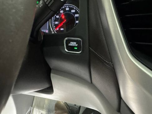 Used 2023 GMC Acadia SLT AWD/4WD image 22