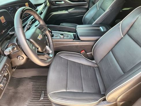 Used 2024 Cadillac Escalade Sport w/ LPO, ONYX Package AWD/4WD image 14