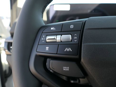 New 2026 Kia Sportage LX image 13