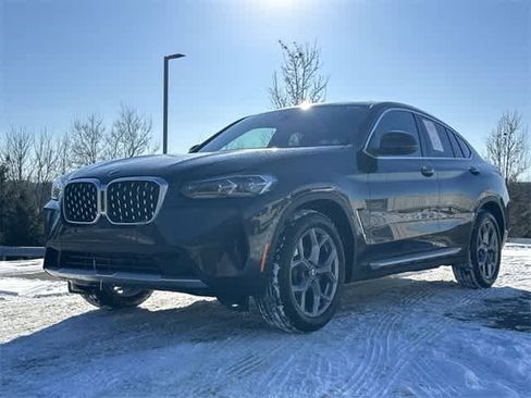 Used 2023 BMW X4 xDrive30i w/ Premium Package image 30