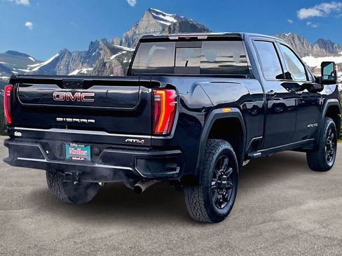 Used 2024 GMC Sierra 2500 AT4 w/ AT4 Preferred Package image 2