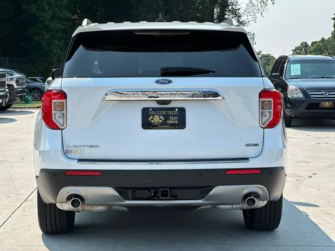 Used 2021 Ford Explorer Limited w/ Hybrid Equipment Group 310A AWD/4WD image 6